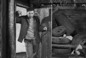 Emil Karewicz w filmie &bdquo;Baza ludzi umarłych", fot. Tadeusz Roman, źr&oacute;dło: Fototeka FN